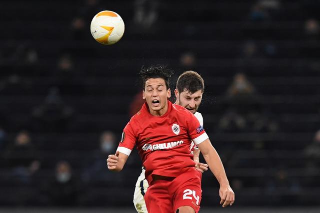 库里三节17+9+10新援22分 勇士大胜开拓者35分