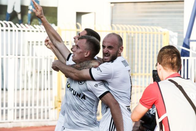 普尔39分约基奇空砍56+16 奇才克掘金止16连败