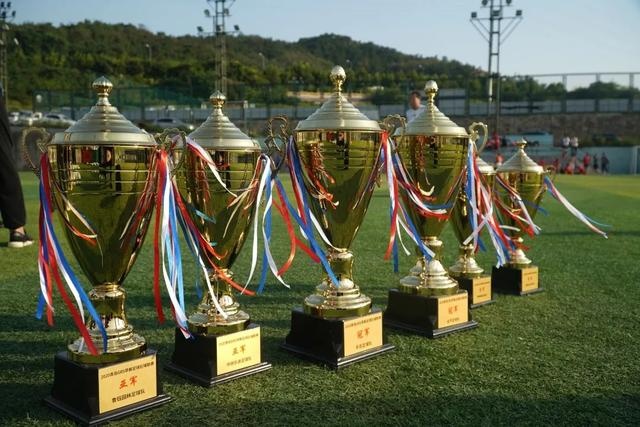 CBA全明星赛第二周球迷投票:郭艾伦反超曾凡博